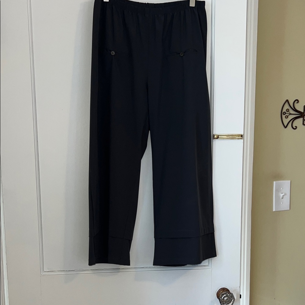 Gray Wide-Leg Light Weight Pants